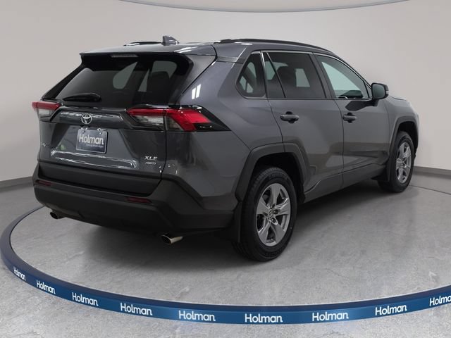 Certified 2022 Toyota RAV4 XLE w/ Convenience Package AWD/4WD image 6