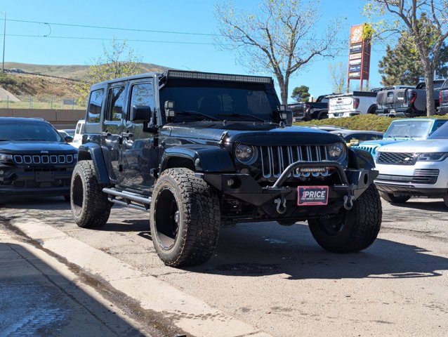 Used 2016 Jeep Wrangler Unlimited Sahara w/ Connectivity Group AWD/4WD video 3