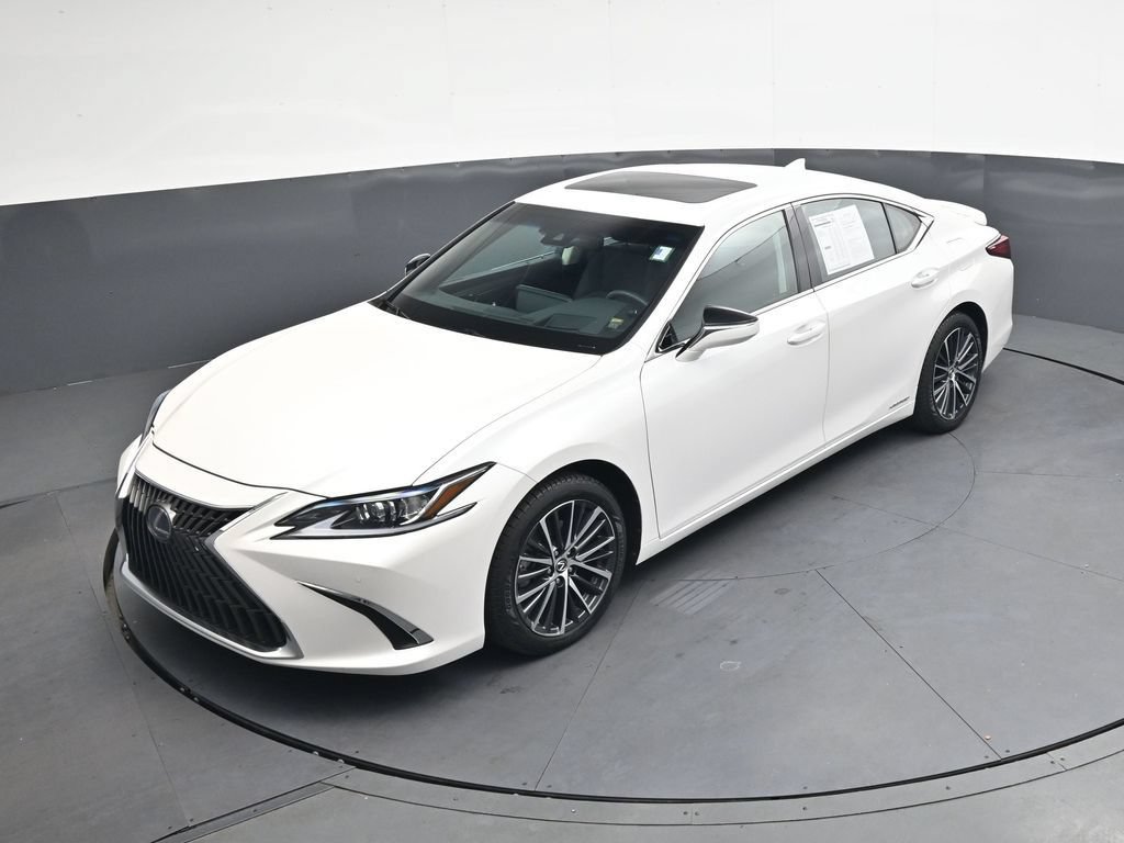 Used 2022 Lexus ES 300h w/ Premium Package FWD image 34