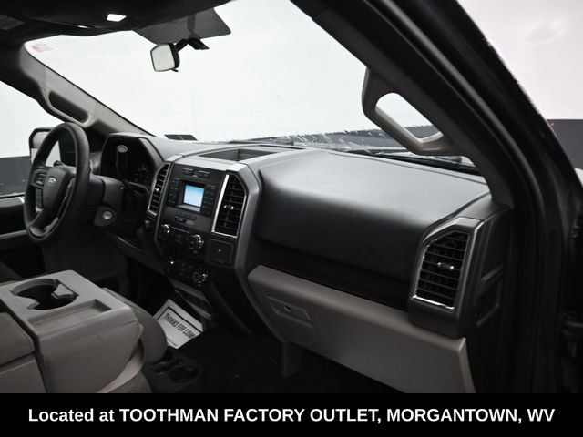Used 2017 Ford F150 XLT AWD/4WD image 8