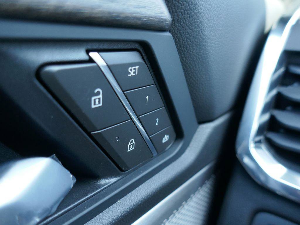 New 2026 GMC Acadia Denali Ultimate image 19