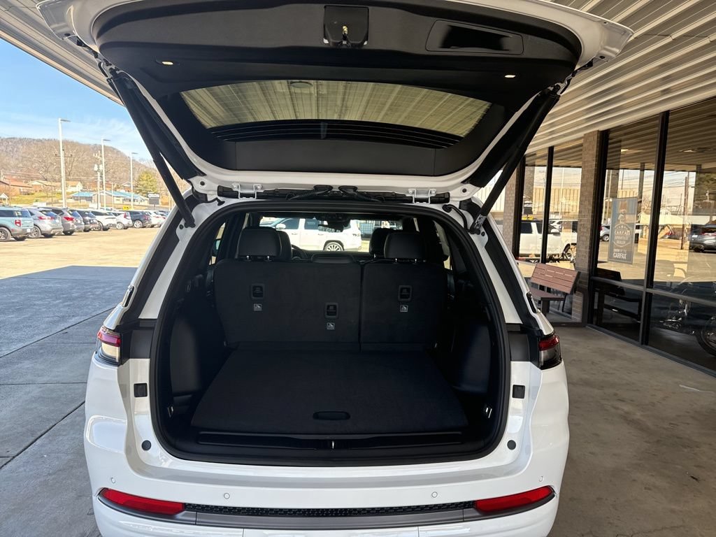 New 2026 Jeep Grand Cherokee Limited AWD/4WD image 27
