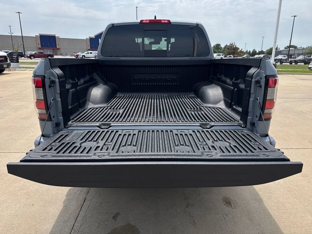 Used 2025 Nissan Frontier PRO-4X w/ Interior Protection Package AWD/4WD image 6