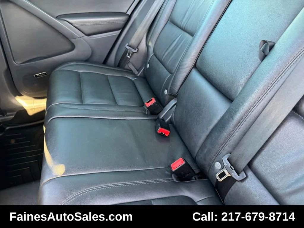 Used 2017 Volkswagen Tiguan SEL image 38