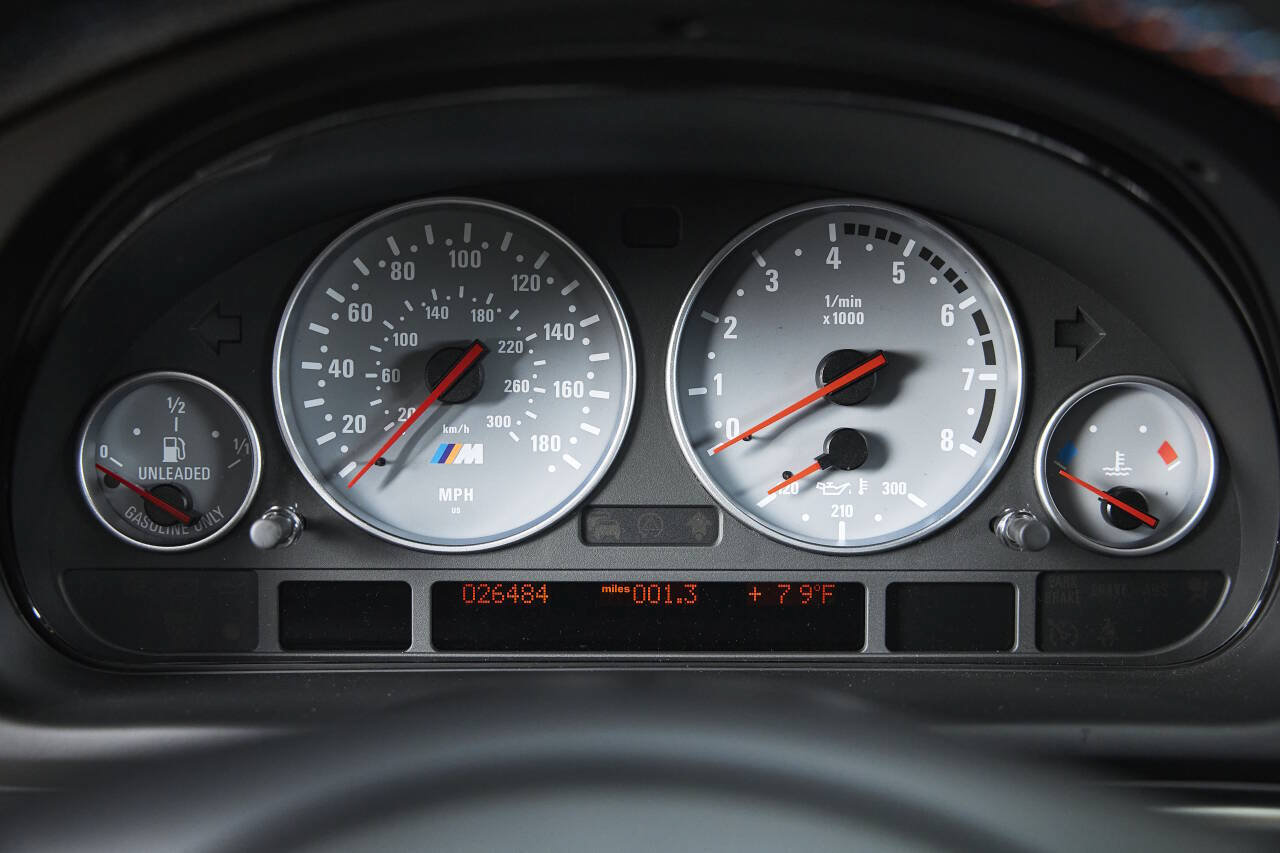Used 2003 BMW M5 RWD image 51