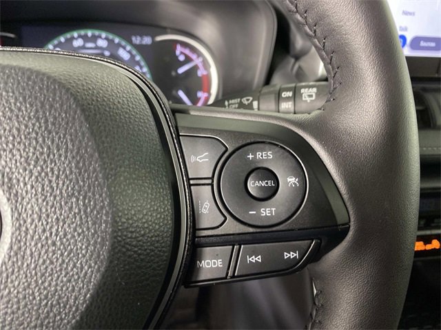 Used 2025 Toyota RAV4 XLE w/ Convenience Package image 17