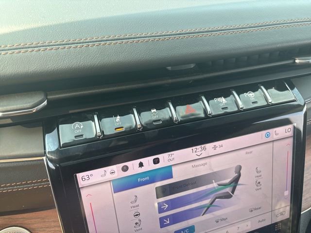 Used 2023 Jeep Grand Cherokee L Summit w/ Luxury Tech Group V image 37