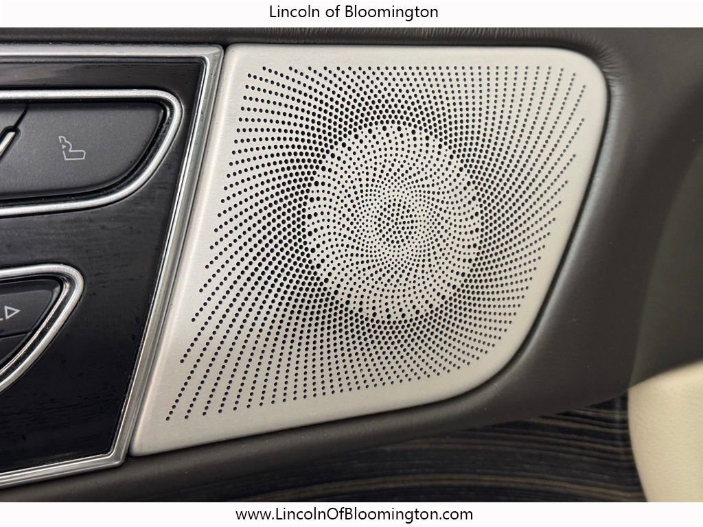 Certified 2022 Lincoln Navigator Black Label image 21