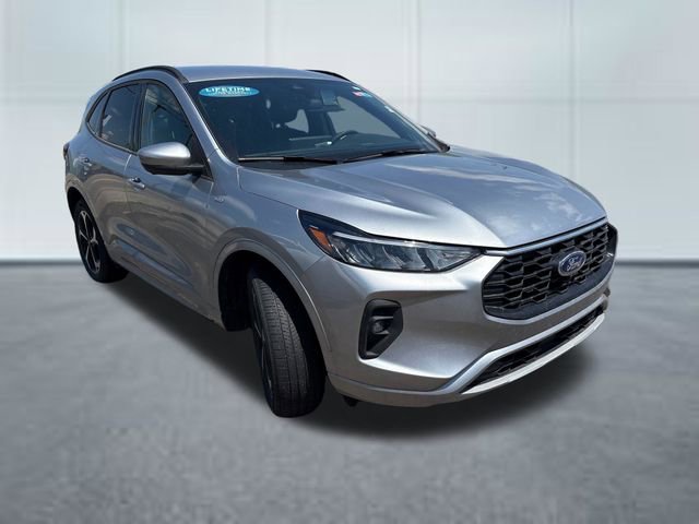 Used 2023 Ford Escape ST-Line Select w/ Tech Pack #2 AWD/4WD image 5