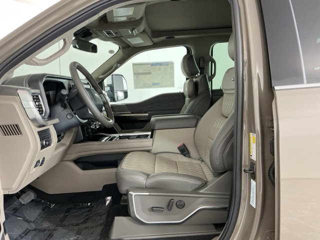 New 2026 Ford F350 Platinum image 19