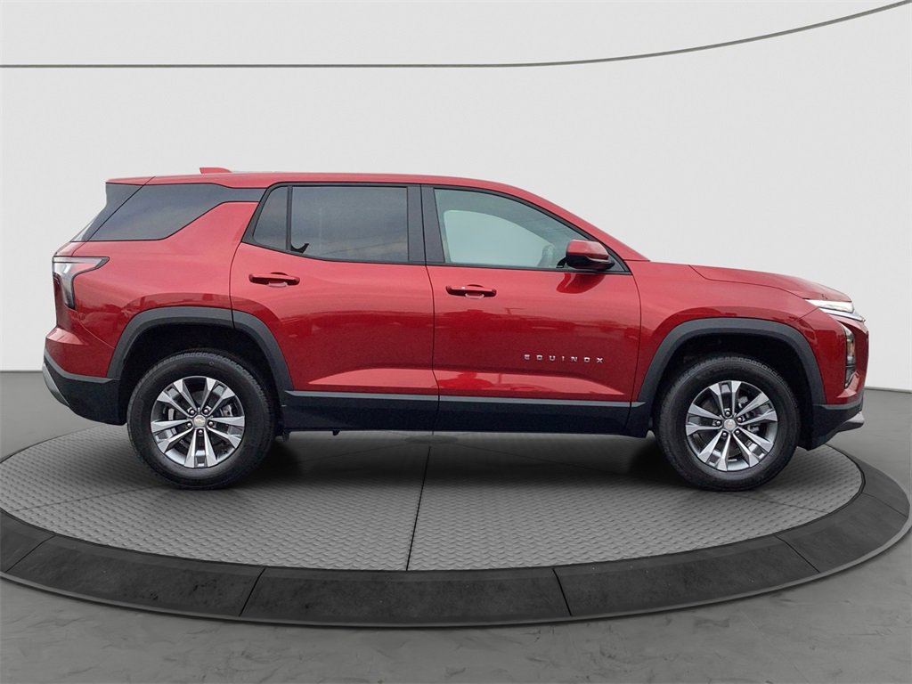 New 2026 Chevrolet Equinox LT image 8