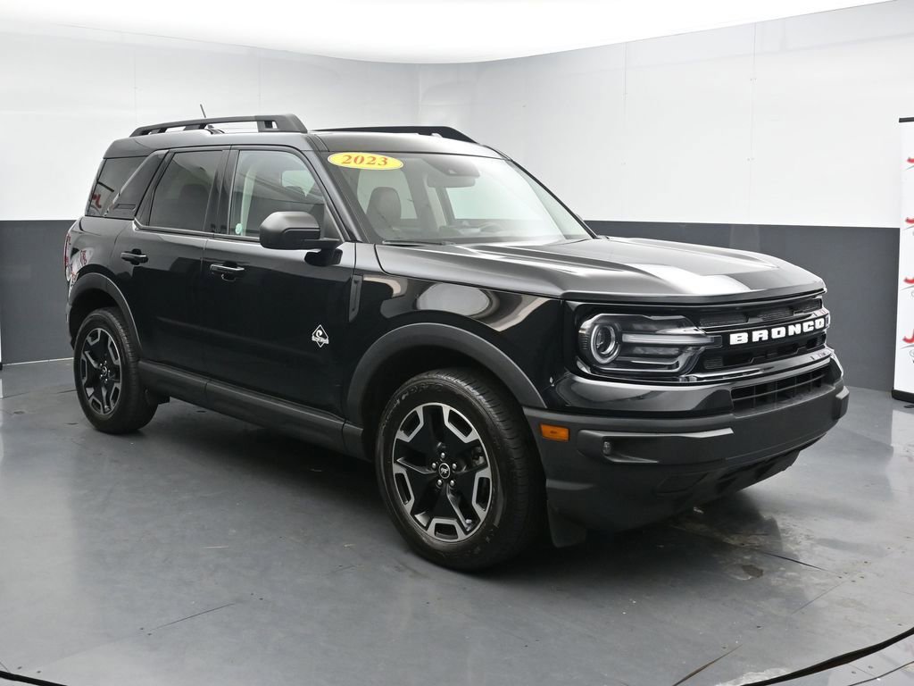 Used 2023 Ford Bronco Sport Outer Banks w/ Tech Package video 2