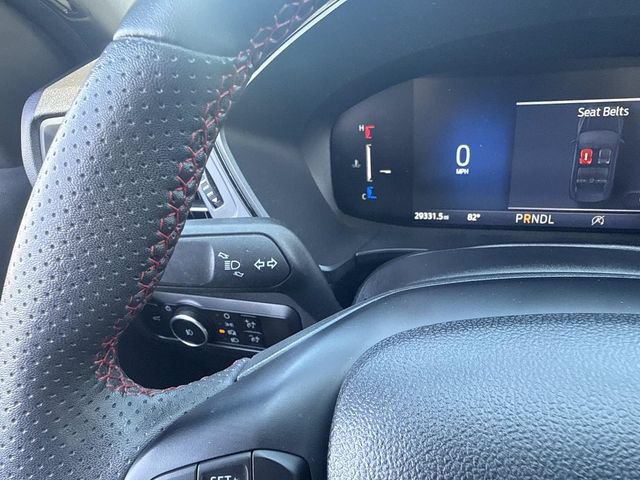 Used 2025 Ford Escape ST-Line Select AWD/4WD image 31