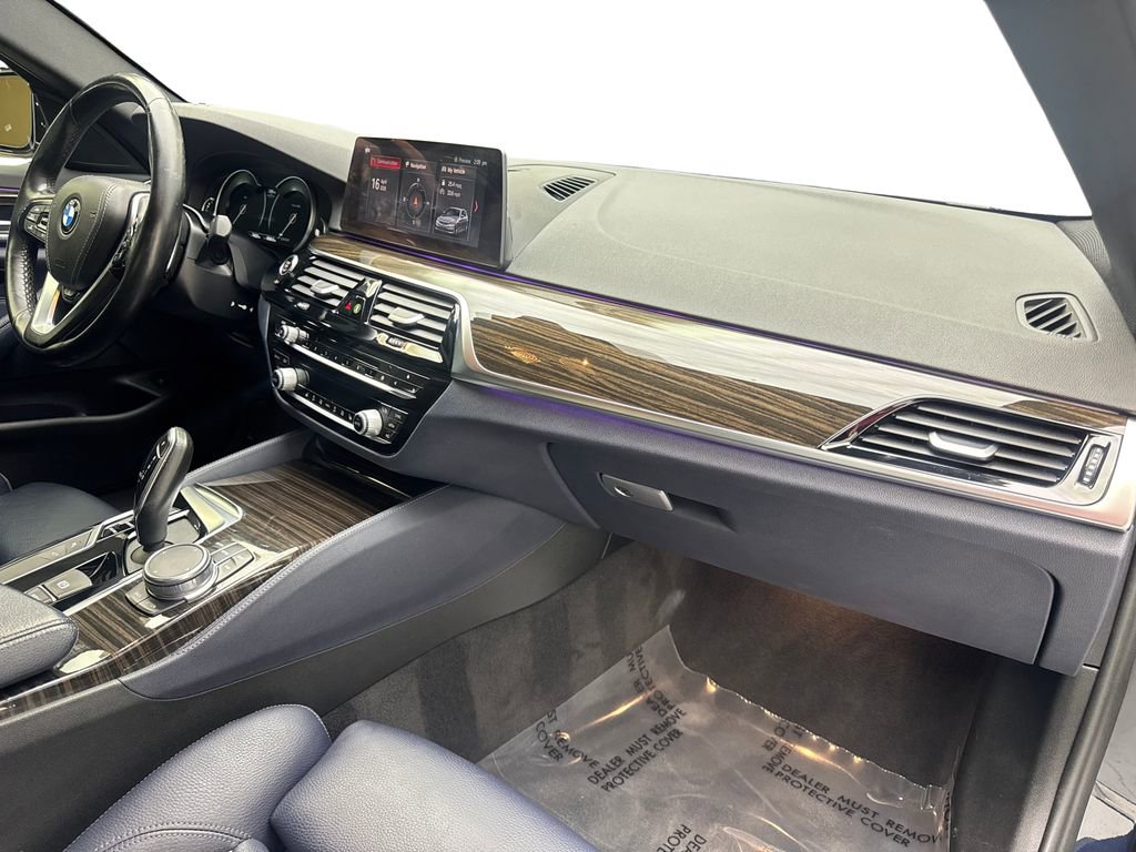 Used 2019 BMW 540i w/ Premium Package RWD image 52