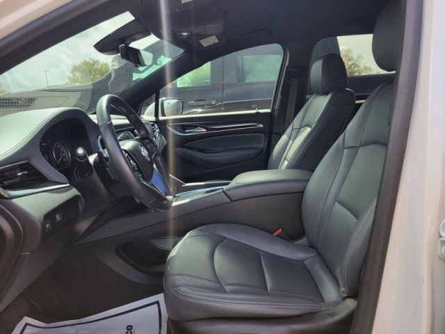 Used 2022 Buick Enclave Essence w/ Sport Touring Edition image 23