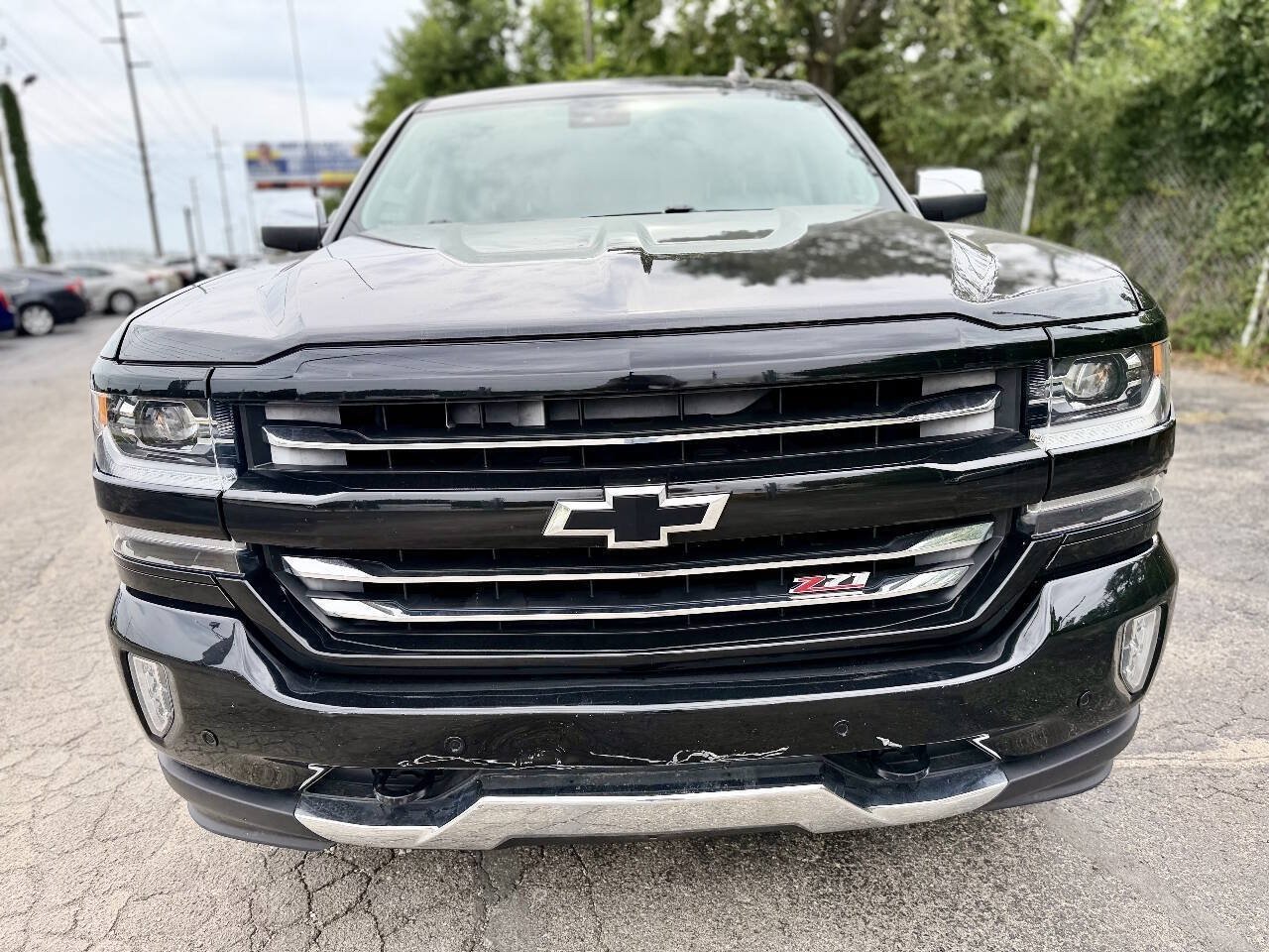 Used 2016 Chevrolet Silverado 1500 LTZ Z71 w/ LTZ Plus Package AWD/4WD image 8