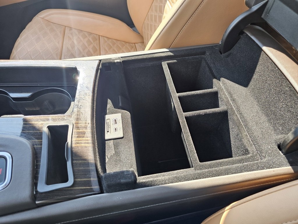 Used 2023 Cadillac Escalade Premium Luxury w/ LPO, Radiant Package image 47