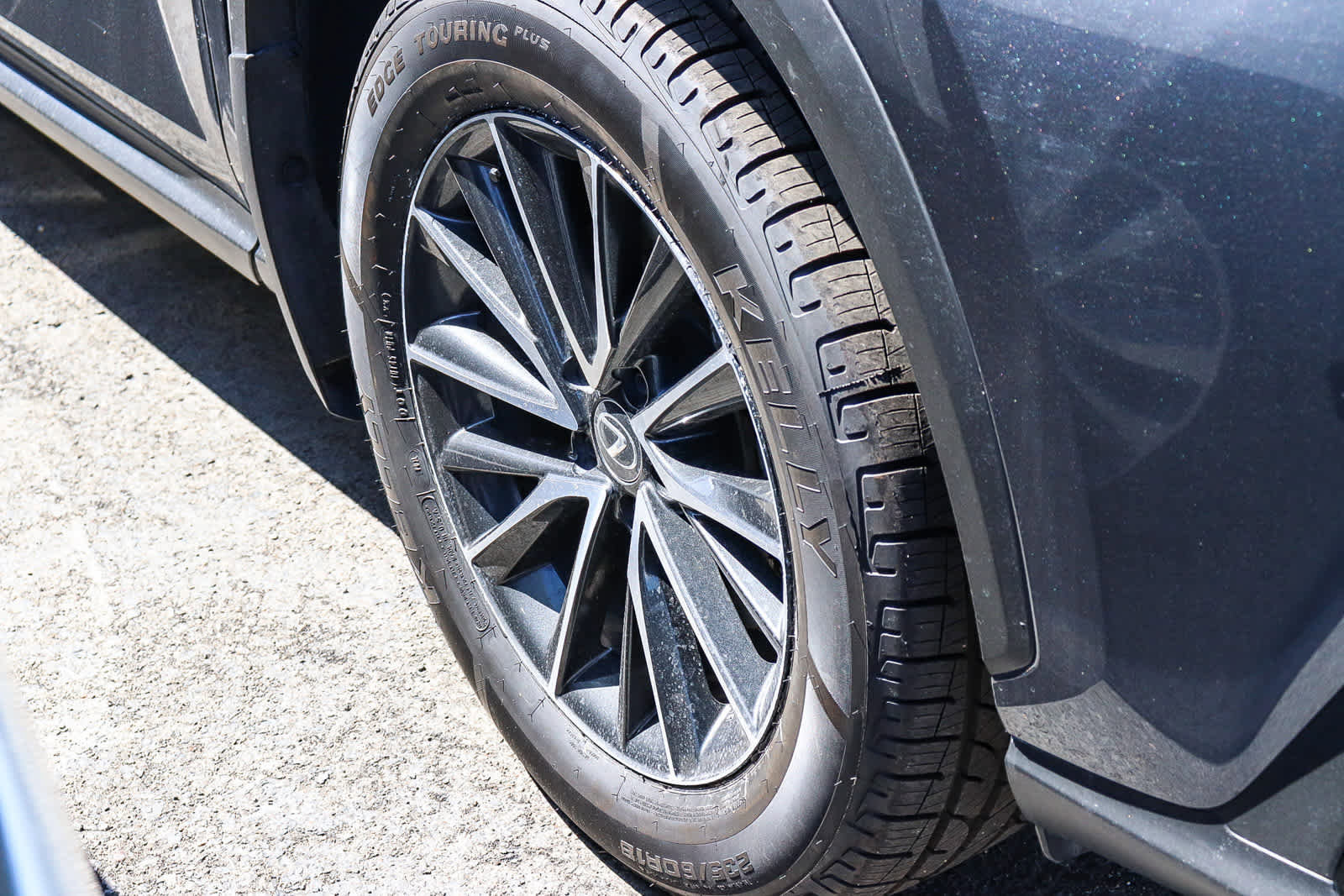 Used 2024 Lexus NX 250 FWD w/ Towing Package (2000 Lbs) image 4