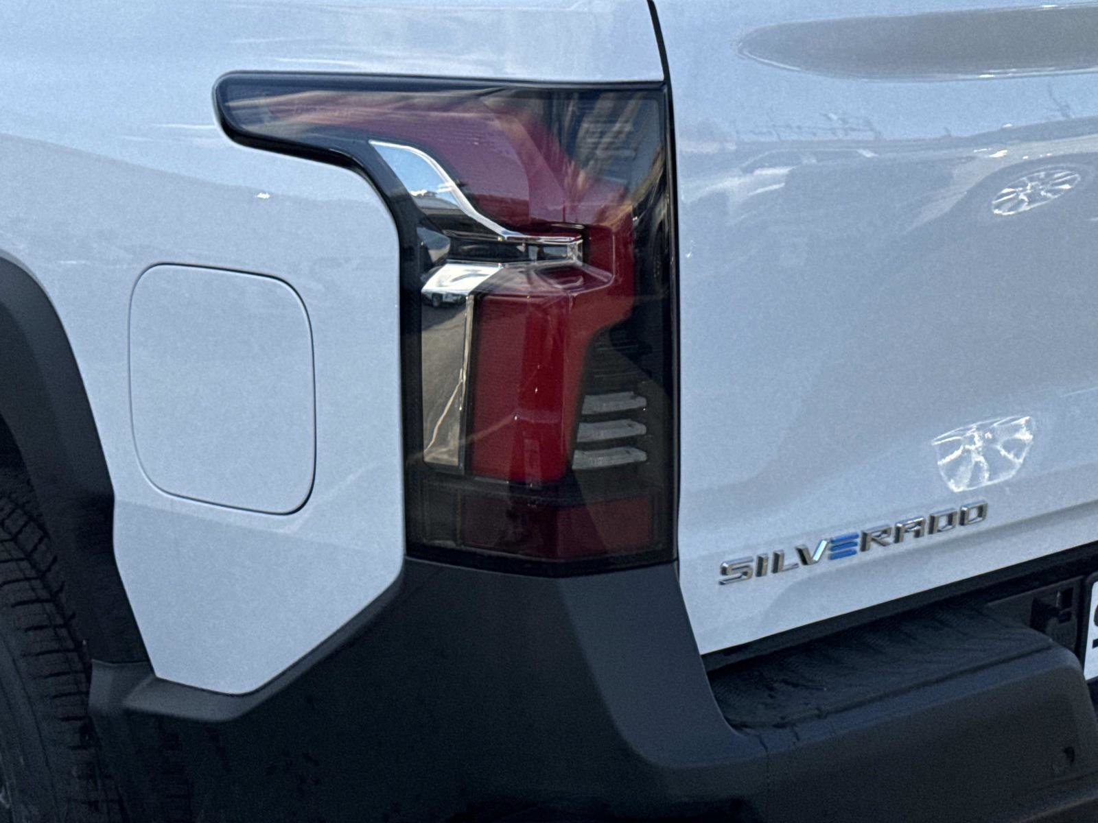 New 2026 Chevrolet Silverado EV LT image 9