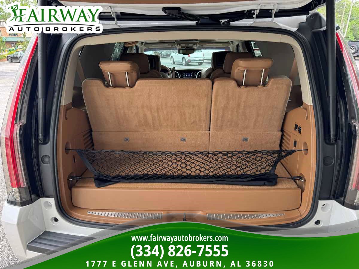 Used 2016 Cadillac Escalade Platinum AWD/4WD image 30