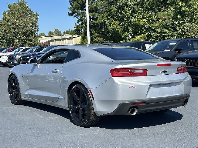 Used 2018 Chevrolet Camaro LT RWD image 6