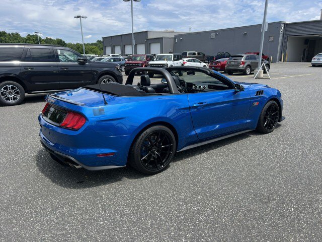 Used 2020 Ford Mustang GT Premium w/ Equipment Group 401A RWD image 23