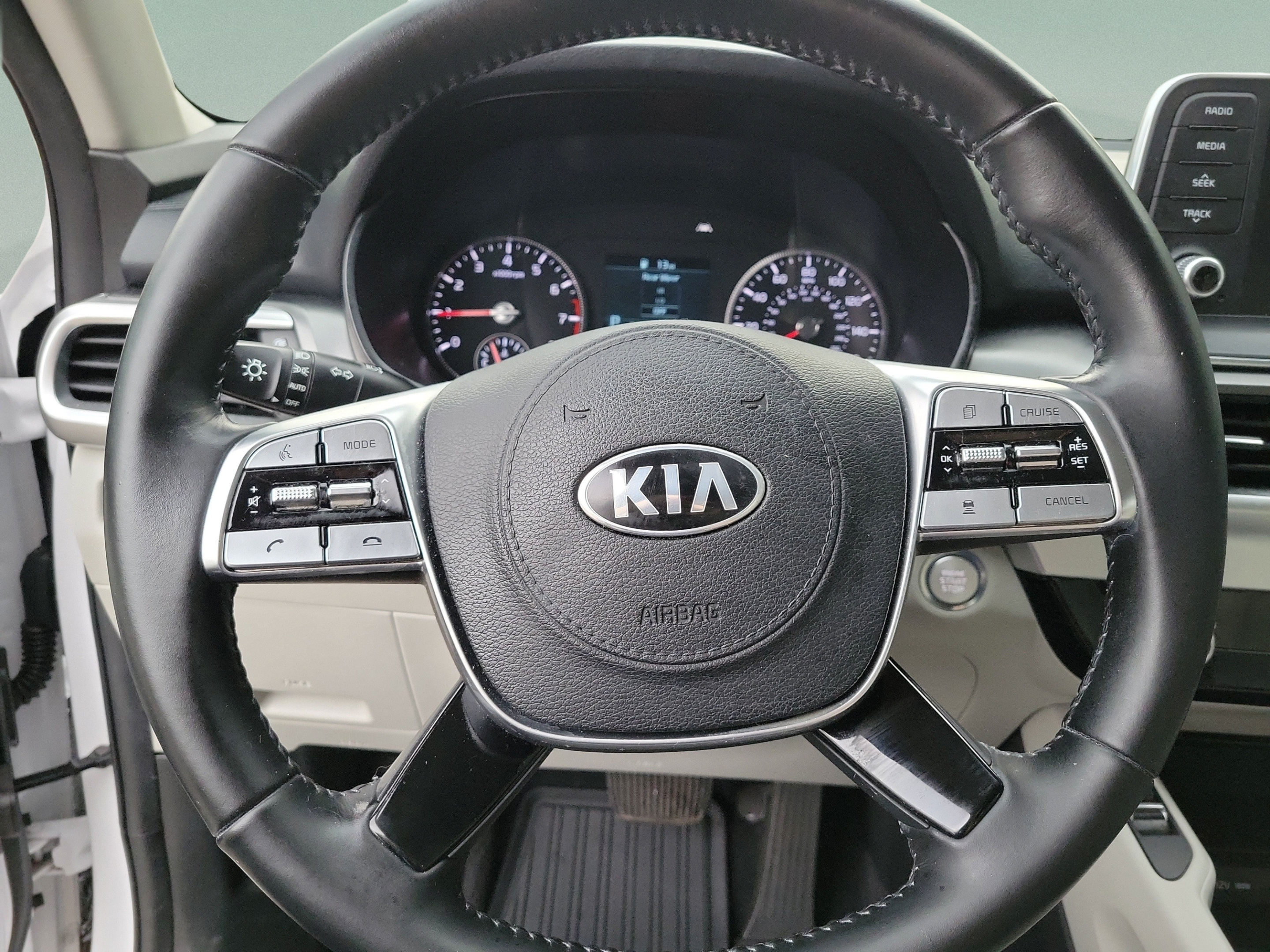 Certified 2021 Kia Telluride S FWD image 45