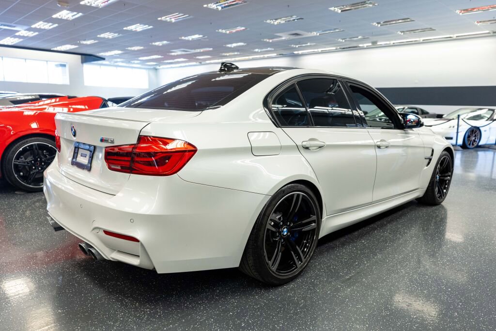 Used 2017 BMW M3 image 5