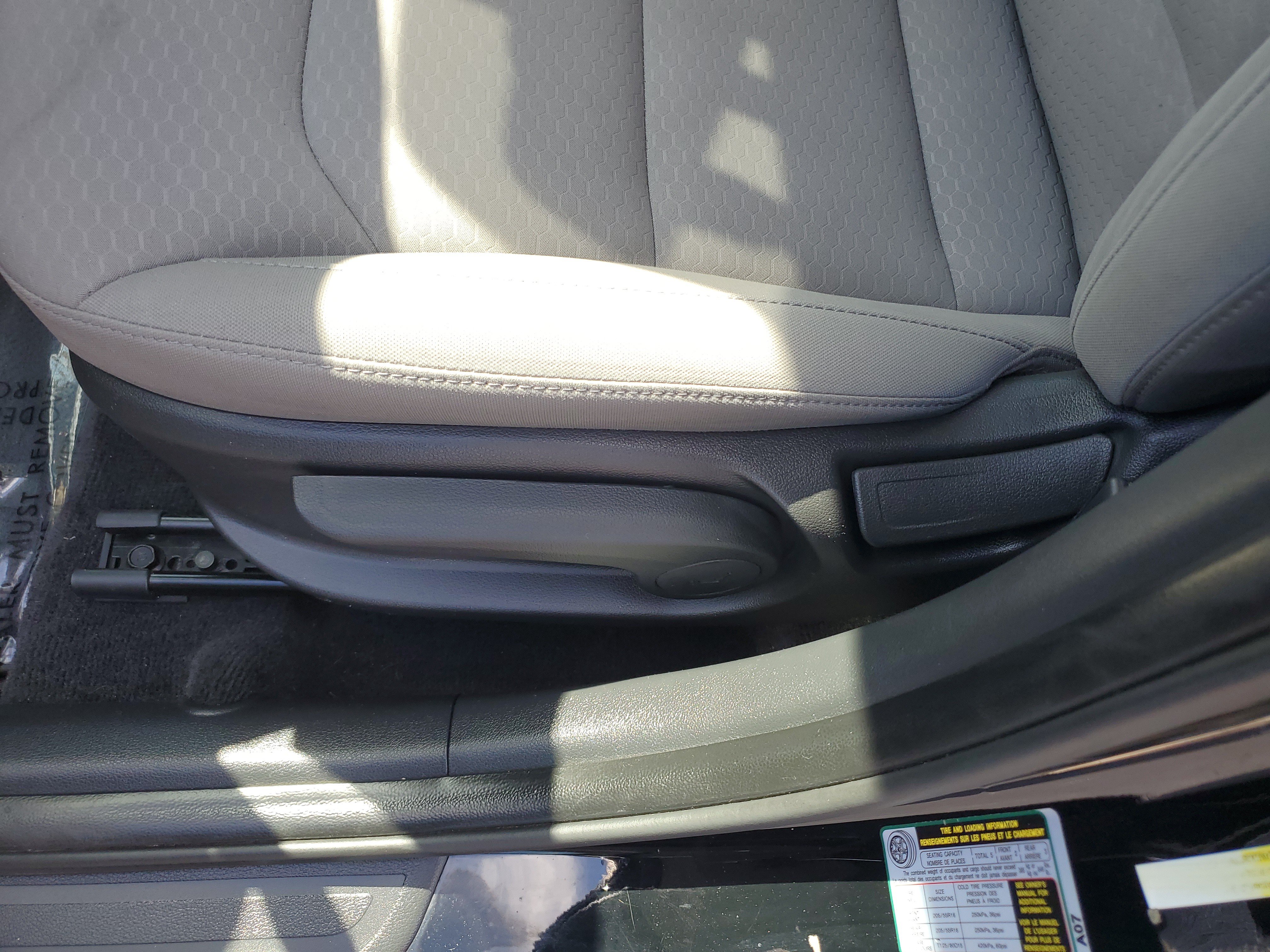 Used 2019 Hyundai Elantra Value Edition FWD image 15