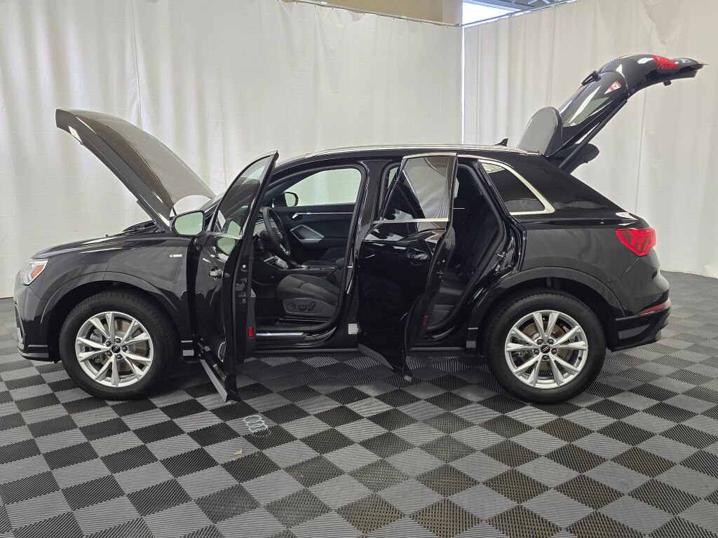 New 2025 Audi Q3 2.0T Premium Plus image 12