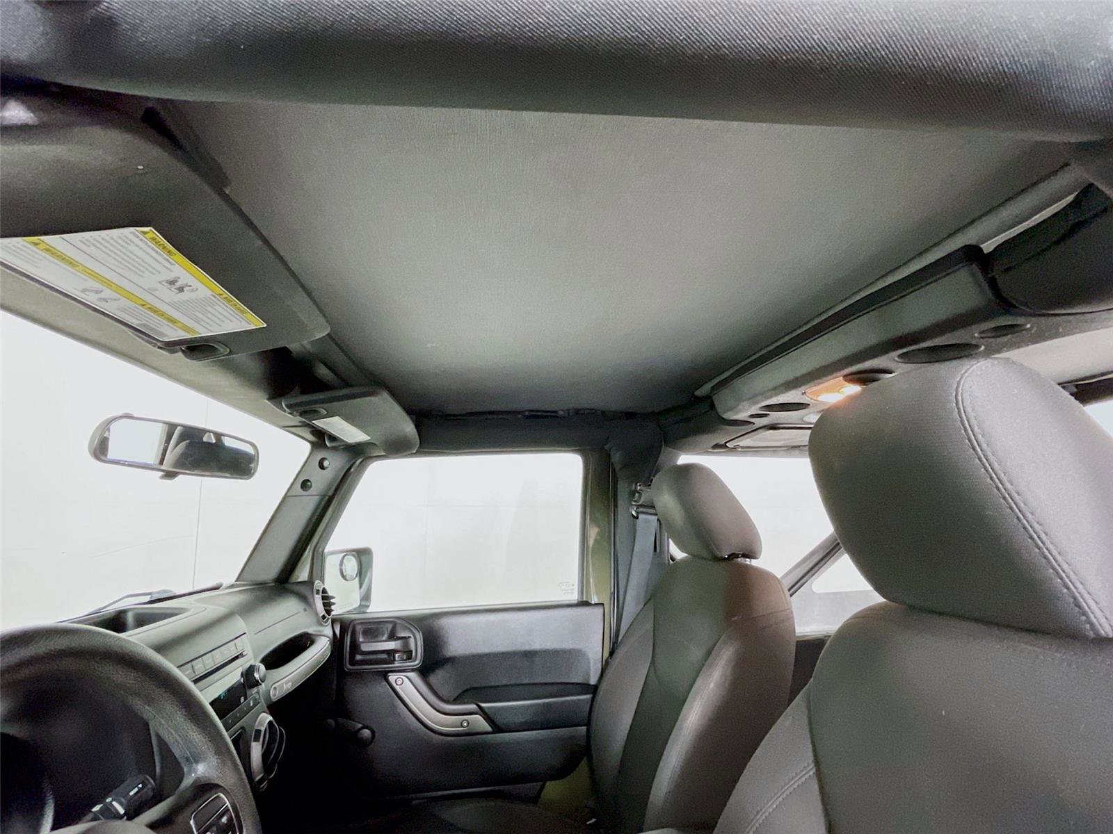 Used 2015 Jeep Wrangler Sport image 12