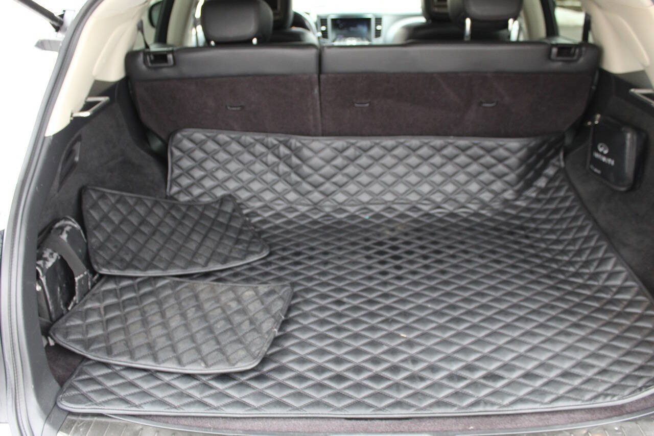 Used 2010 INFINITI FX35 AWD w/ Navigation Pkg image 27