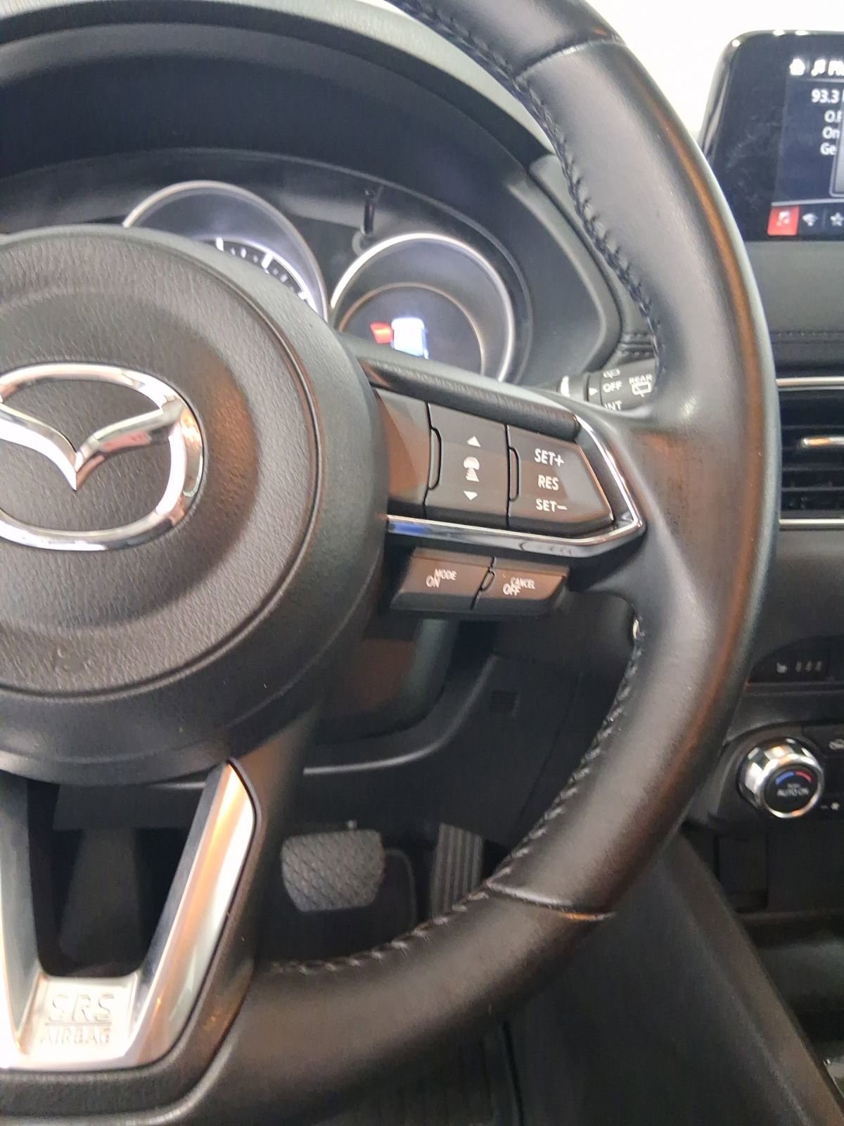 Used 2018 MAZDA CX-5 Touring image 23