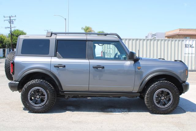 Used 2022 Ford Bronco Badlands AWD/4WD image 3