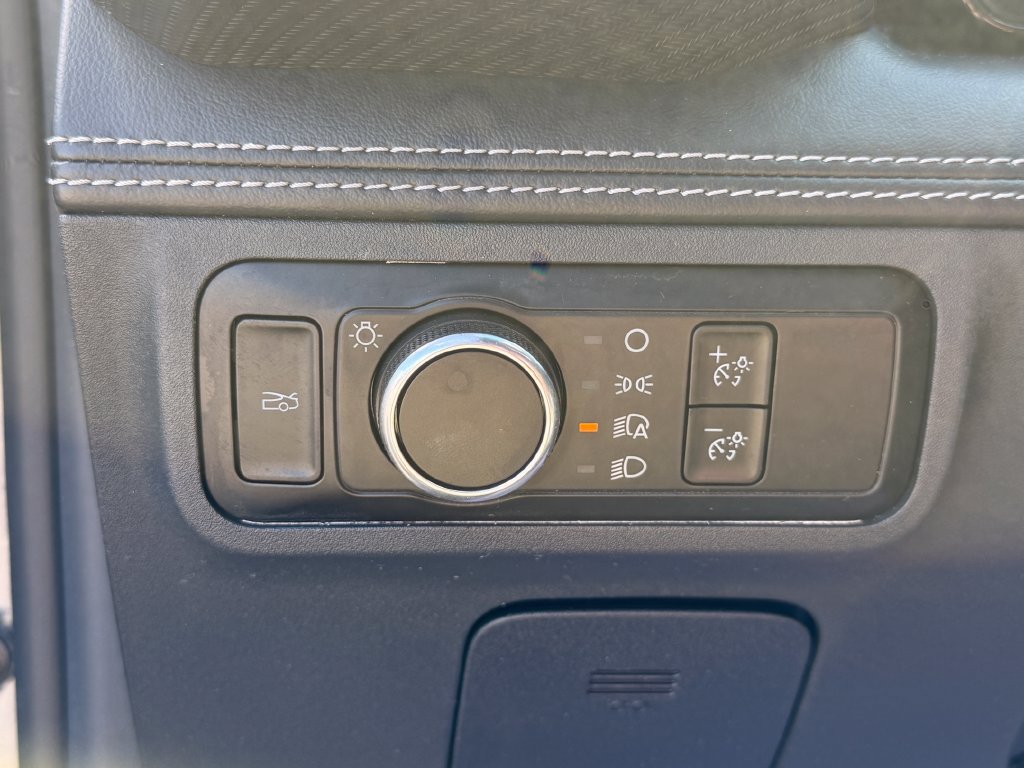 Used 2024 Ford Mustang Premium RWD image 21