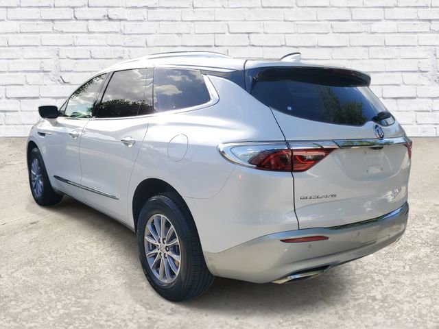 Certified 2024 Buick Enclave Essence w/ Technology Package image 2