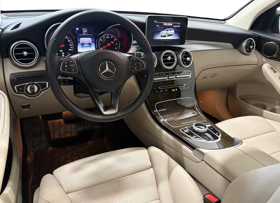 Used 2019 Mercedes-Benz GLC 300 4MATIC image 16