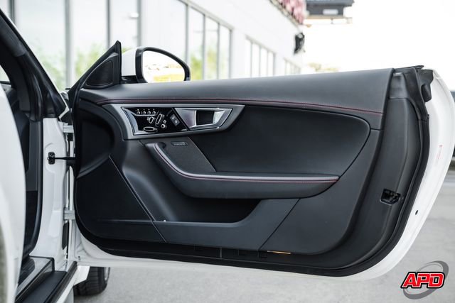 Used 2016 Jaguar F-TYPE R image 70