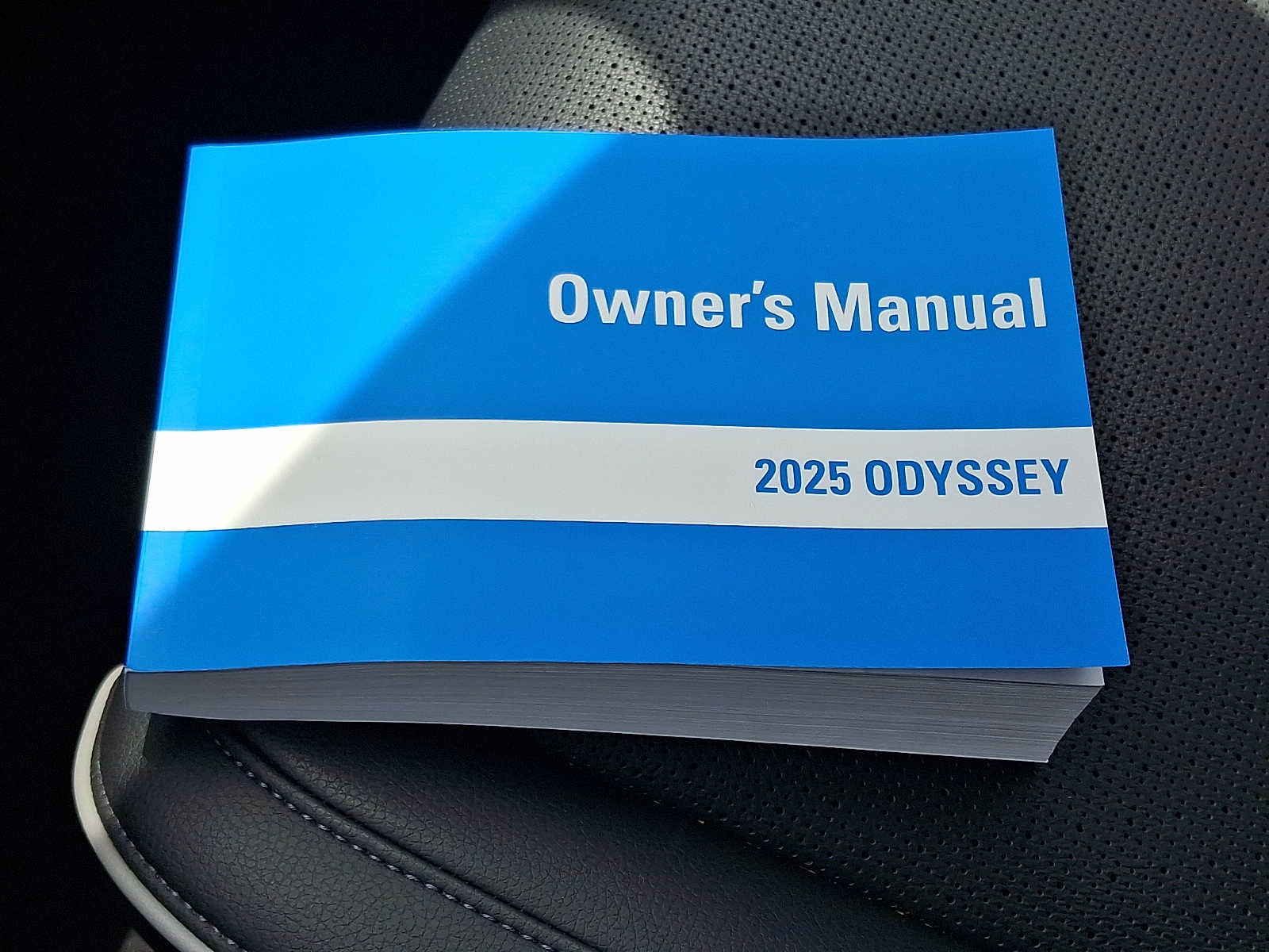 Certified 2025 Honda Odyssey Elite image 26