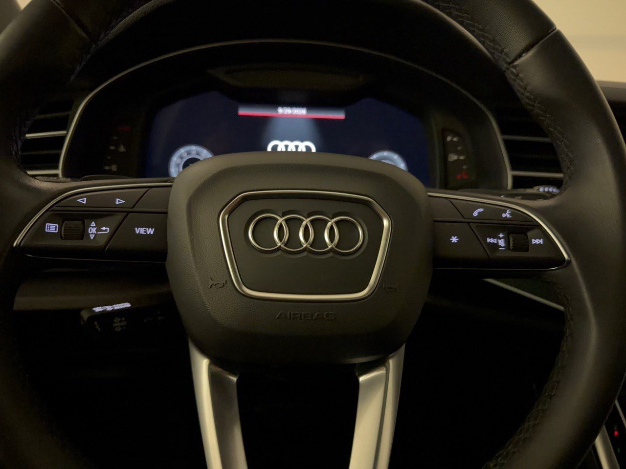 Used 2024 Audi Q7 2.0T Premium Plus w/ Premium Plus Package AWD/4WD image 9