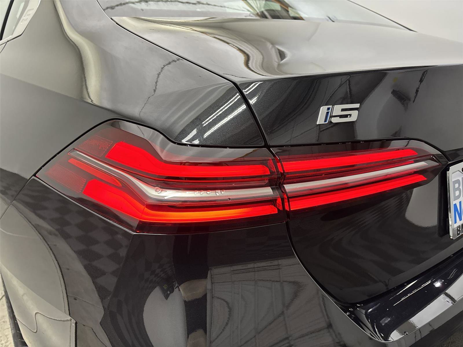 New 2026 BMW i5 eDrive40 RWD image 19