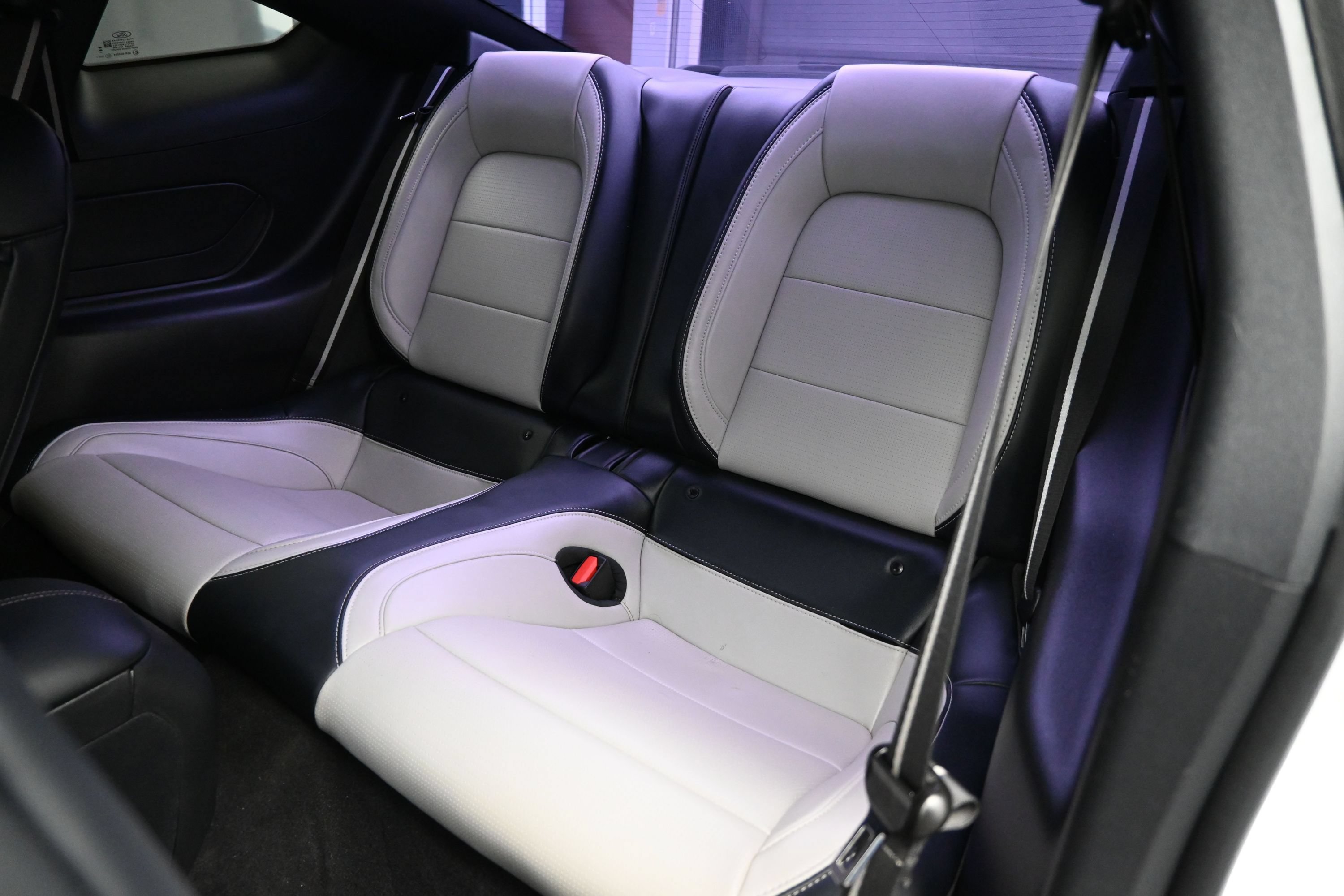 Used 2025 Ford Mustang GT Premium RWD image 23