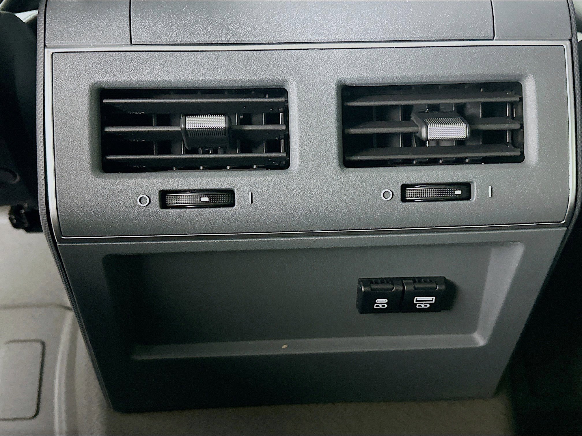 New 2025 INEOS Grenadier Fieldmaster Edition image 37