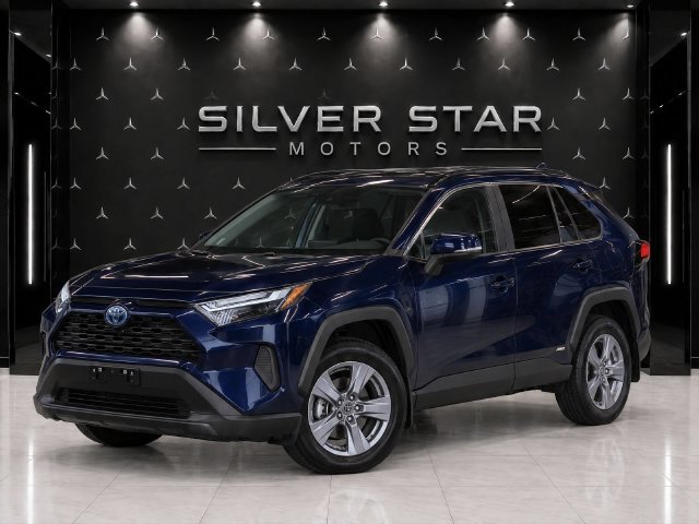 Used 2024 Toyota RAV4 XLE w/ Weather Package AWD/4WD image 2