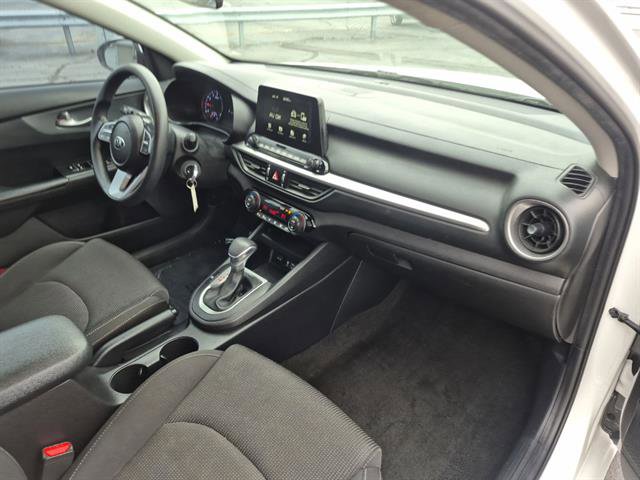 Used 2019 Kia Forte LXS image 25