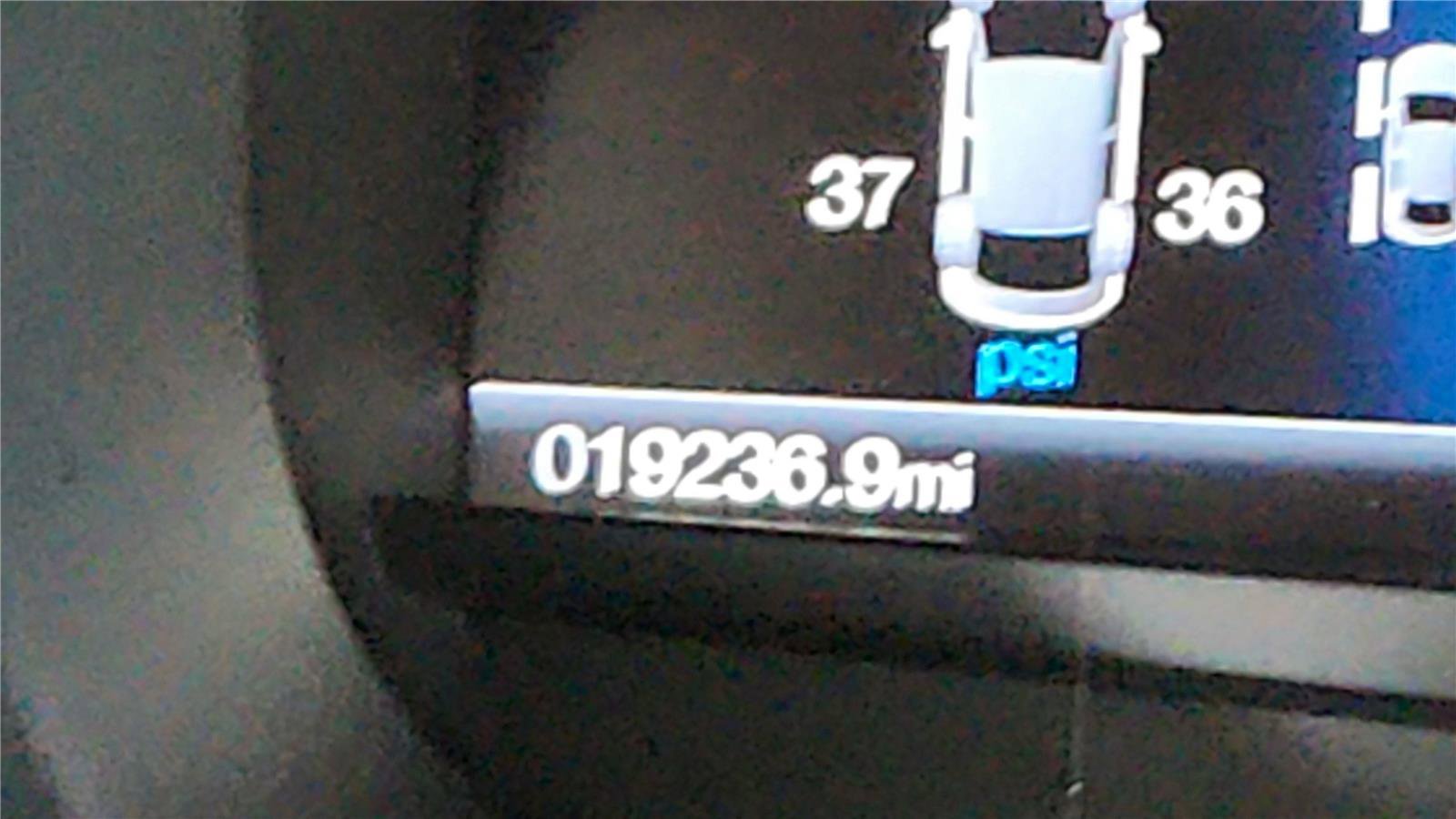 Used 2024 Ford Edge Titanium AWD/4WD image 37