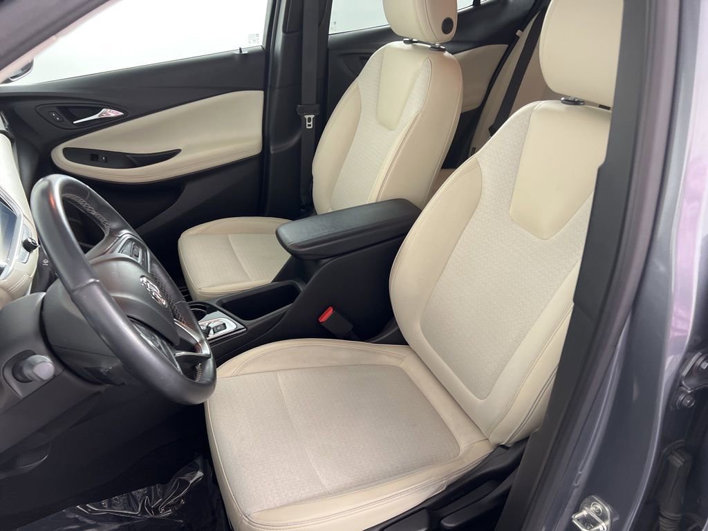 Used 2021 Buick Encore GX Preferred AWD/4WD image 24