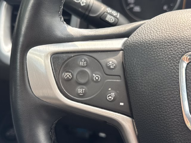 Used 2024 GMC Terrain SLT AWD/4WD image 25