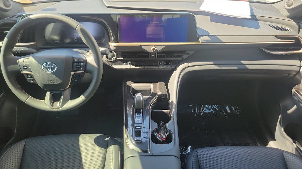 Certified 2024 Toyota Crown AWD/4WD image 14