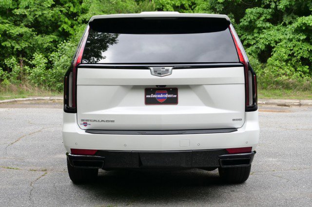 Used 2022 Cadillac Escalade Sport w/ Touring Package AWD/4WD image 27